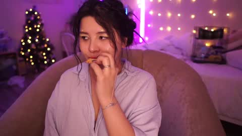 Snapshot of roxysuh chatting on 13, 1, 2025 roxysuh online show from 13, 1, 2025