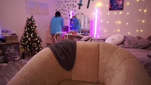 Snapshot of roxysuh chatting on 17, 1, 2025 roxysuh online show from 17, 1, 2025