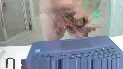 Snapshot of royer8650 chatting on 16, 5, 2026 Lookingaround online show from 16, 5, 2026