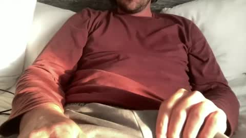 roythegil online show from 13, 7, 2026
