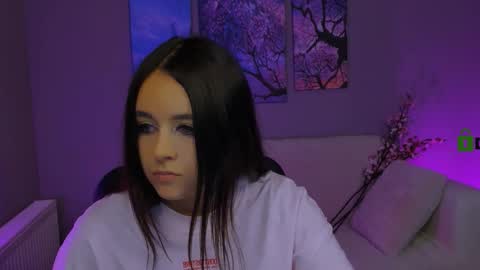 Snapshot of rozmary_ket chatting on 18, 9, 2025 Im Rozmary nice to meet you 3 online show from 18, 9, 2025