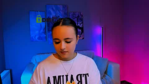 Snapshot of rozmary_ket chatting on 24, 9, 2025 Im Rozmary nice to meet you 3 online show from 24, 9, 2025