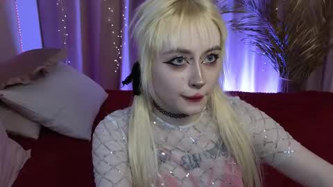 Rraffaellka online show from 16, 5, 2026