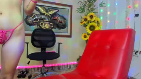 rrmodelsstars online show from 25, 1, 2025