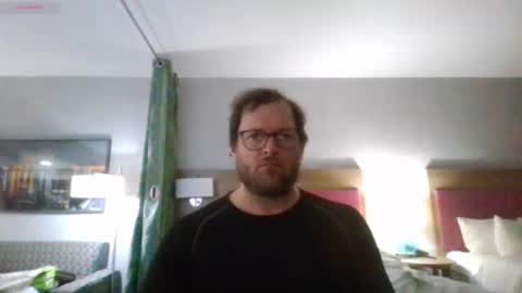 Snapshot of rrunner7200 chatting on 16, 4, 2026 rrunner7200 online show from 16, 4, 2026