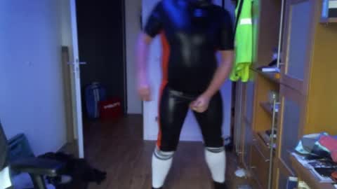 Snapshot of rubbgay chatting on 10, 12, 2024 Rubbgay online show from 10, 12, 2024