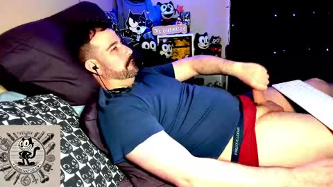 Snapshot of rubenator69 chatting on 15, 4, 2026 Ruben online show from 15, 4, 2026