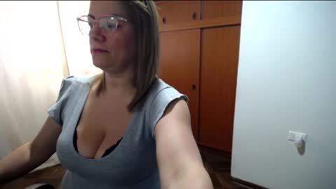 Snapshot of rubi_sweett chatting on 1, 12, 2024 rubi online show from 1, 12, 2024