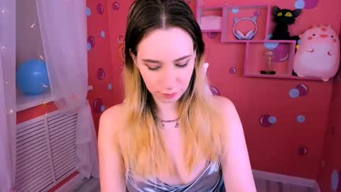 ruby_blondu online show from 11, 9, 2025