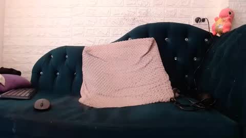 rubyemerald_ online show from 30, 12, 2024