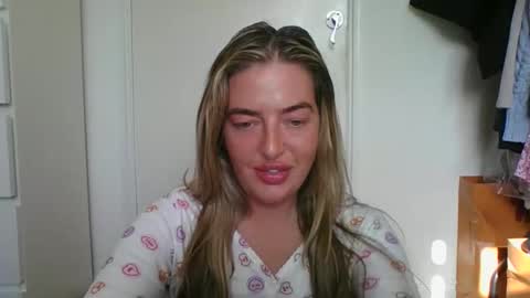 rubyredxxxoxxx online show from 18, 4, 2026