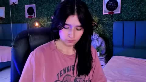 Snapshot of rubyvixxen_ chatting on 28, 10, 2025 Ruby online show from 28, 10, 2025