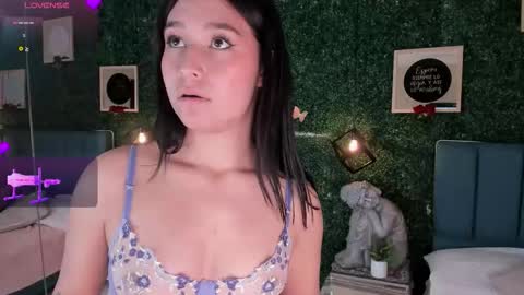 Snapshot of rubyvixxen_ chatting on 31, 10, 2025 Ruby online show from 31, 10, 2025