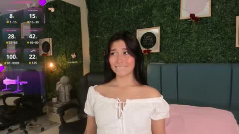 Snapshot of rubyvixxen_ chatting on 5, 11, 2025 Ruby online show from 5, 11, 2025