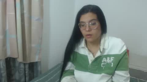 Snapshot of rubyy_hot chatting on 6, 1, 2026 Antonella online show from 6, 1, 2026