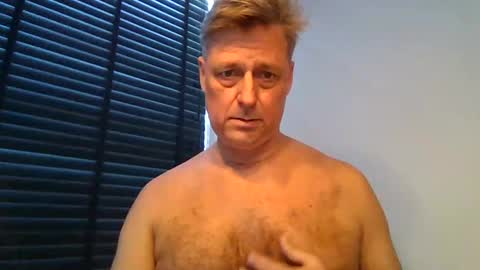 Snapshot of rudeski chatting on 10, 3, 2025 rudeski online show from 10, 3, 2025