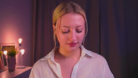 Mila online show from 18, 9, 2025