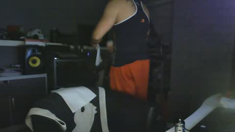 Snapshot of ruffi77 chatting on 22, 1, 2025 Chico que rico Caliente online show from 22, 1, 2025