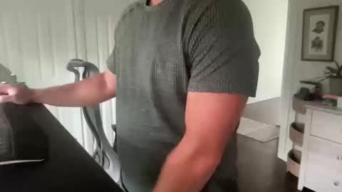 rungriff2323 online show from 10, 10, 2025