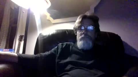 Snapshot of runningaround60 chatting on 13, 1, 2025 runningaround60 online show from 13, 1, 2025