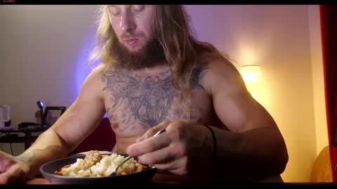 Snapshot of rusbigpaul chatting on 23, 9, 2025 Paul online show from 23, 9, 2025