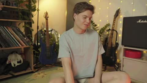 rusbradpitt online show from 12, 3, 2026