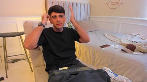 Russ online show from 22, 3, 2026