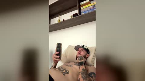 russo_fox online show from 10, 5, 2026