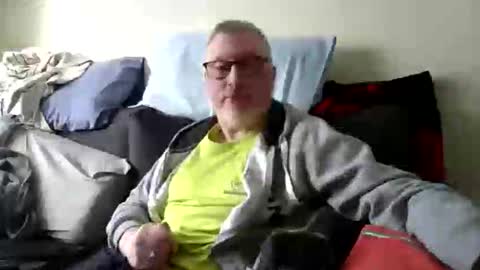 Snapshot of rusty69x chatting on 24, 10, 2025 rusty69x online show from 24, 10, 2025