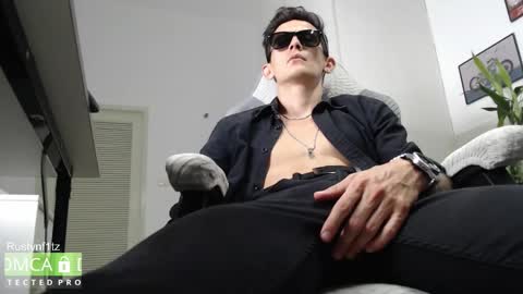 Snapshot of rustynf1tz chatting on 29, 11, 2025 MillionDollarGuy online show from 29, 11, 2025