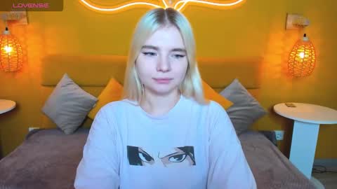 ruthbryant online show from 21, 11, 2025