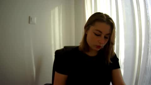 Nika online show from 8, 9, 2025