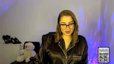 Nika online show from 13, 12, 2025