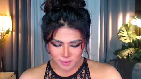 Samantha online show from 5, 3, 2025