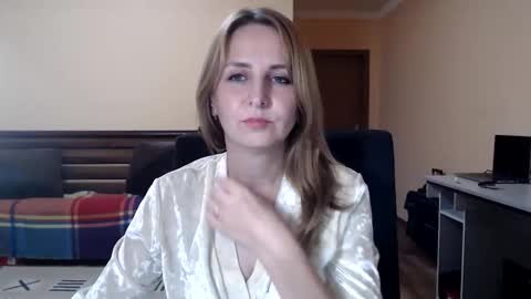 Snapshot of ruthpark chatting on 27, 9, 2025 Ruth online show from 27, 9, 2025