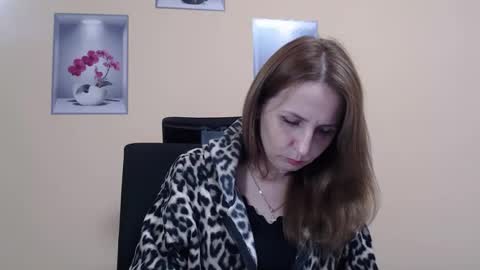 Snapshot of ruthpark chatting on 10, 11, 2025 Ruth online show from 10, 11, 2025