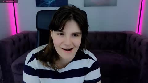 Snapshot of ruyjin_choi chatting on 13, 9, 2025 Ruyjin online show from 13, 9, 2025