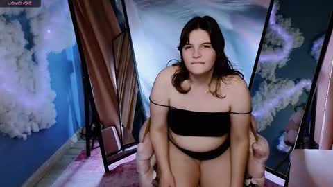 Snapshot of ruyjin_choi chatting on 14, 9, 2025 Ruyjin online show from 14, 9, 2025