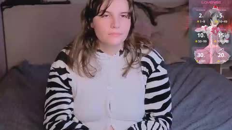 Snapshot of ruyjin_choi chatting on 27, 10, 2025 Ruyjin online show from 27, 10, 2025