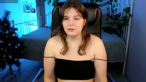 Snapshot of ruyjin_choi chatting on 15, 12, 2025 Ruyjin online show from 15, 12, 2025