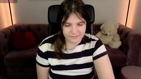 Snapshot of ruyjin_choi chatting on 8, 2, 2026 Ruyjin online show from 8, 2, 2026