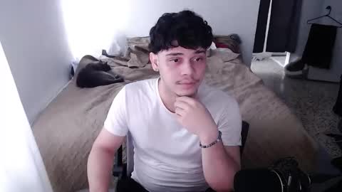 Snapshot of rx7900xtx chatting on 15, 3, 2026 rx7900xtx online show from 15, 3, 2026