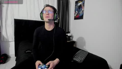 Snapshot of ryan15_ chatting on 22, 10, 2025 Ryan 15 online show from 22, 10, 2025