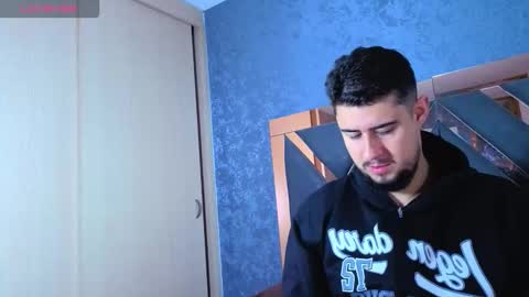 R Y A N online show from 11, 11, 2025