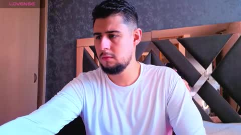 R Y A N online show from 12, 11, 2025