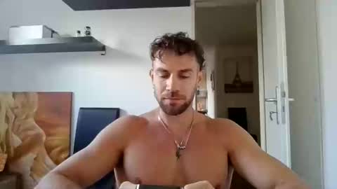 Snapshot of ryan_fit100 chatting on 10, 9, 2025 ryan_fit100 online show from 10, 9, 2025