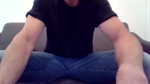 ryand066 online show from 15, 4, 2026