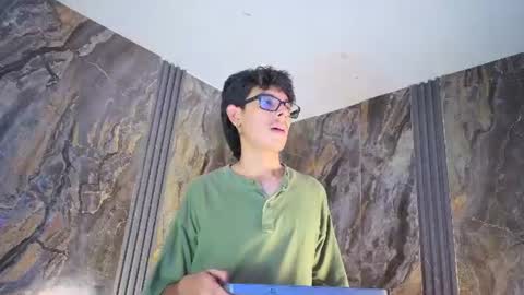 ryann_wolf online show from 27, 6, 2026