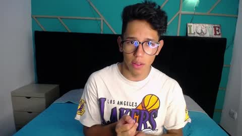 Snapshot of ryanpricee chatting on 4, 1, 2025 RyanPricee online show from 4, 1, 2025