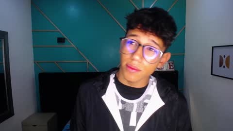 Snapshot of ryanpricee chatting on 7, 1, 2025 RyanPricee online show from 7, 1, 2025
